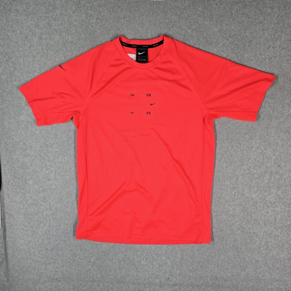 Nike‎ Men Shirt M Red Swoosh Logo Activewear Tech Pack Bonded Breathable